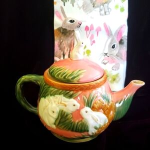Vintage Teapot